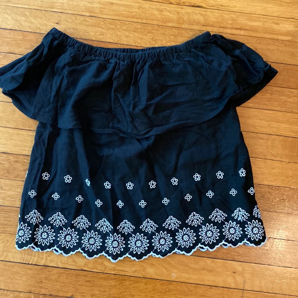 Old Navy off-shoulder summer top